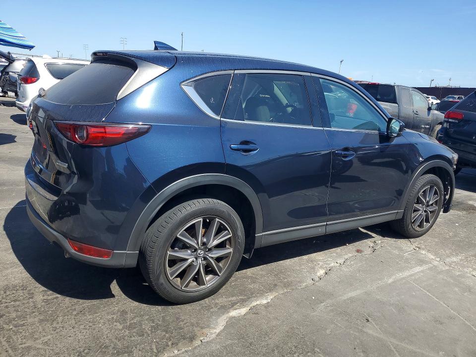 Продажа на аукционе авто 2018 Mazda Cx-5, vin: JM3KFBDM0J0316104, номер лота: 62451026