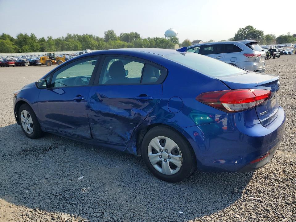 62482636 :رقم المزاد ، 3KPFK4A79HE139117 vin ، 2017 Kia Forte مزاد بيع