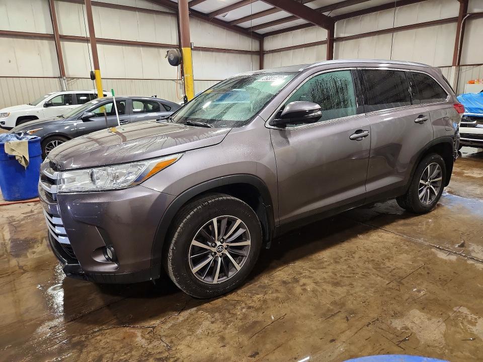 Aukcja sprzedaży 2019 Toyota Highlander, vin: 5TDJZRFH6KS580236, numer aukcji: 59381526