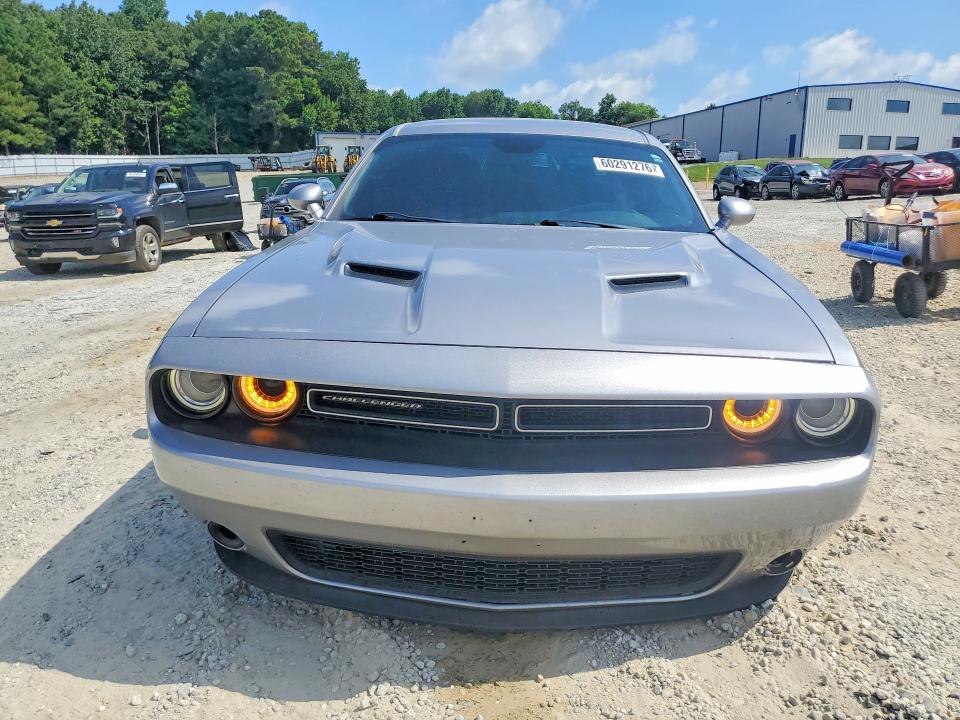 Продаж на аукціоні авто 2017 Dodge Challenger, vin: 2C3CDZAG2HH573558, номер лоту: 60291276