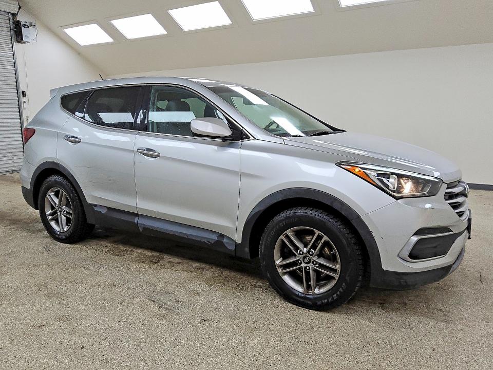 Продажа на аукционе авто 2018 Hyundai Santa Fe Sport, vin: 5XYZT3LB7JG553706, номер лота: 61903176