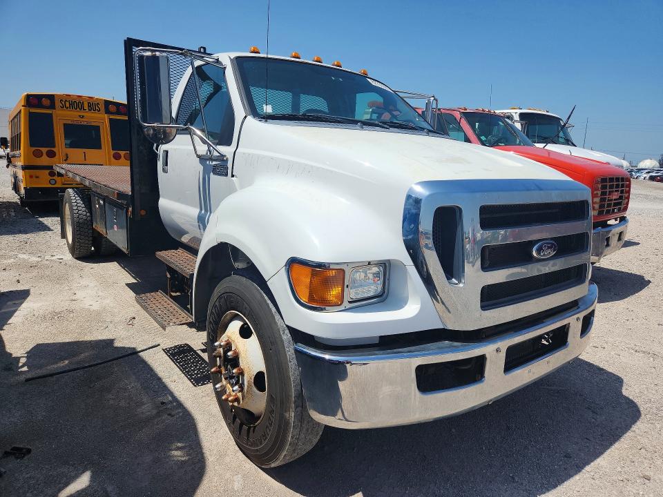 62290696 :رقم المزاد ، 3FRNF6HD9FV682703 vin ، 2015 Ford F650 مزاد بيع