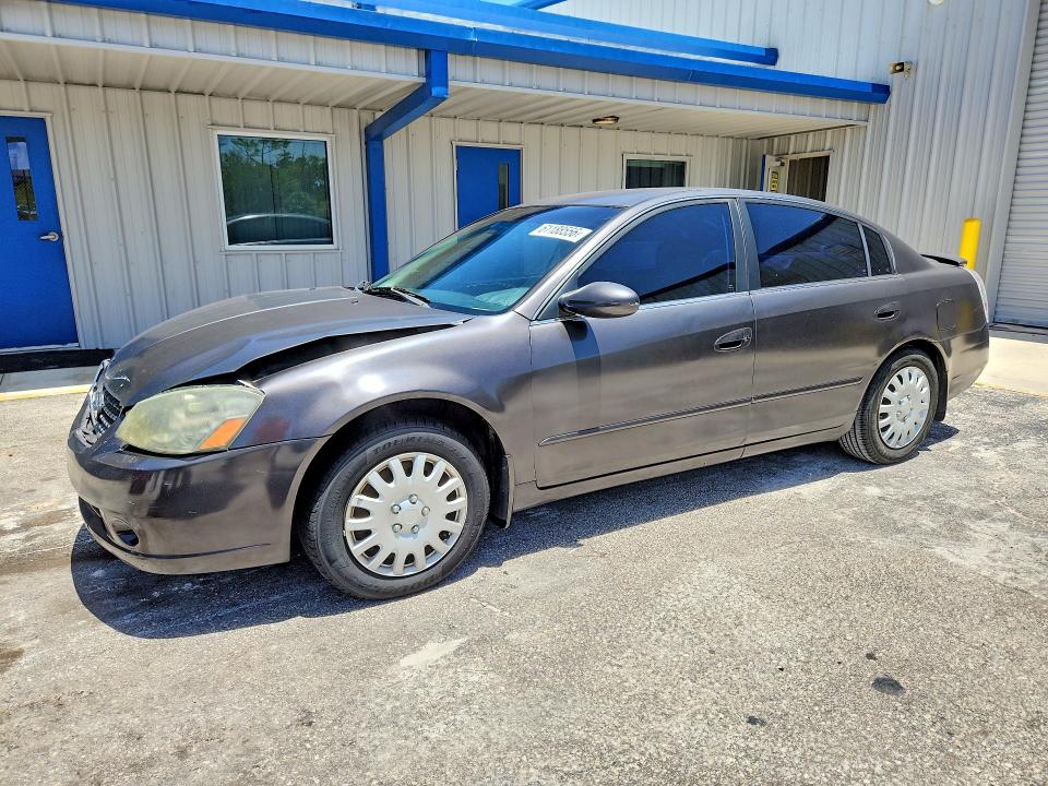 61188556 :رقم المزاد ، 1N4AL11D85C205449 vin ، 2005 Nissan Altima مزاد بيع