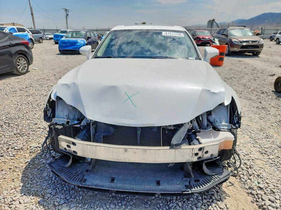 Продаж на аукціоні авто 2014 Lexus Is, vin: JTHCF1D26E5006018, номер лоту: 61313396