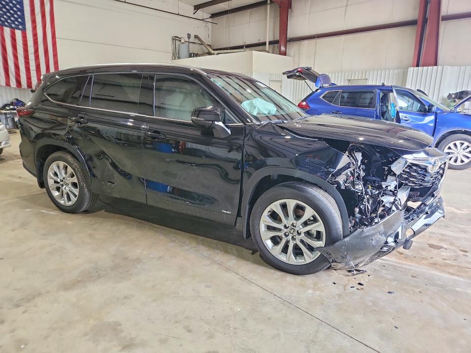 61066356 :رقم المزاد ، 5TDXBRCH1TS714560 vin ، 2026 Toyota Highlander Hybrid مزاد بيع