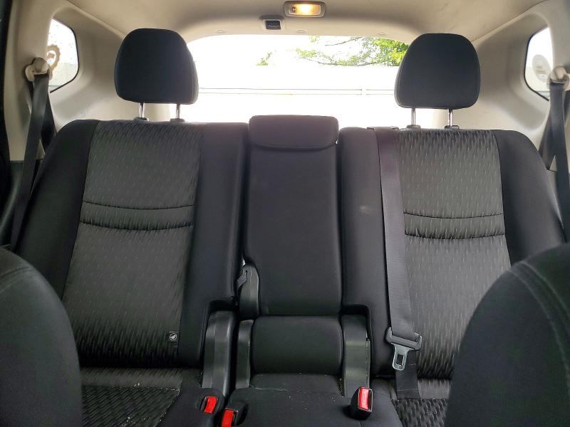 Продаж на аукціоні авто 2017 Nissan Rogue, vin: JN8AT2MV5HW007522, номер лоту: 62899566