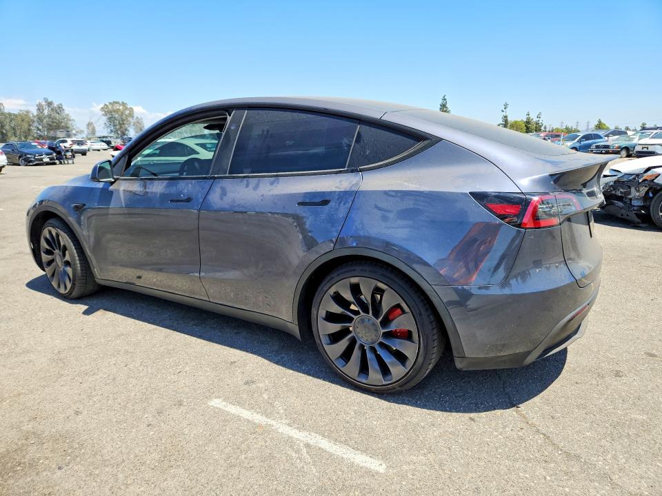 61146686 :رقم المزاد ، 7SAYGDEF5PF920272 vin ، 2023 Tesla Model Y مزاد بيع