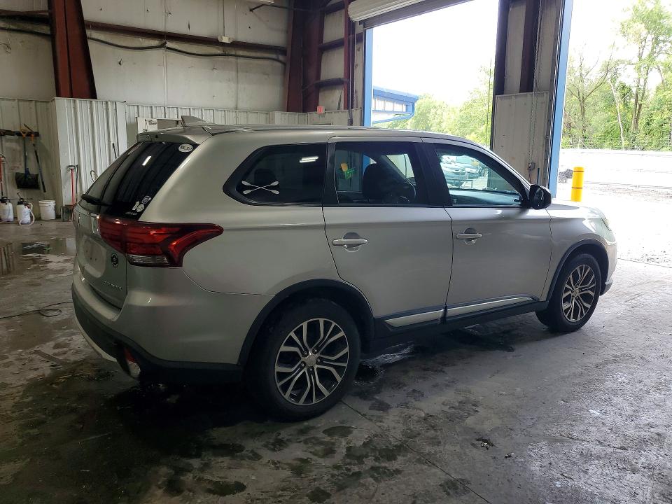 Продажа на аукционе авто 2018 Mitsubishi Outlander, vin: JA4AZ3A37JZ056559, номер лота: 63428576