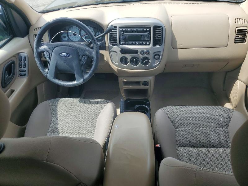 2004 Ford Escape მანქანა იყიდება აუქციონზე, vin: 1FMYU03114DA21123, აუქციონის ნომერი: 62191556