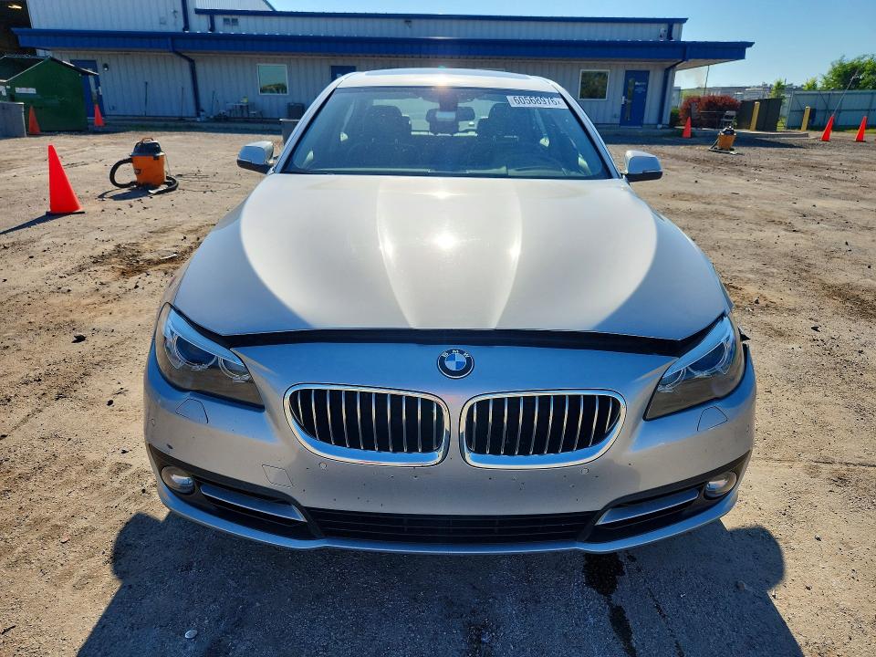 60568976 :رقم المزاد ، WBA5B3C52FD545480 vin ، 2015 Bmw 535 مزاد بيع