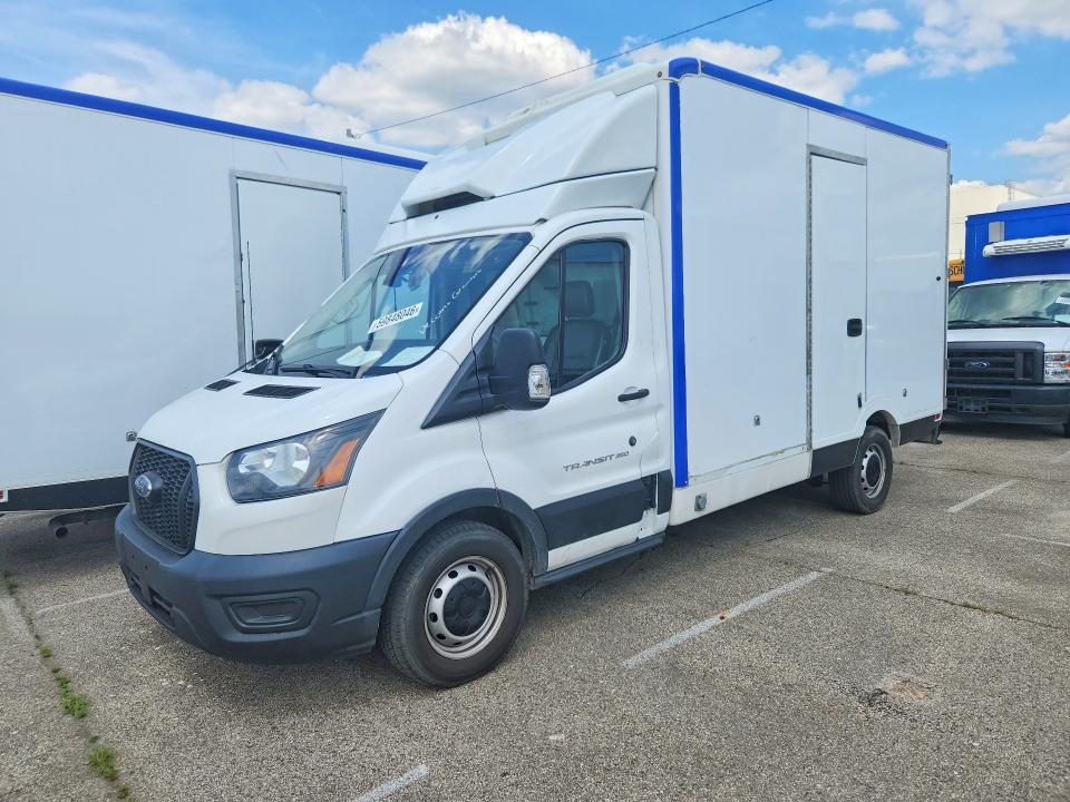 59848046 :رقم المزاد ، 1FDBW5Z82LKB24935 vin ، 2020 Ford Transit مزاد بيع