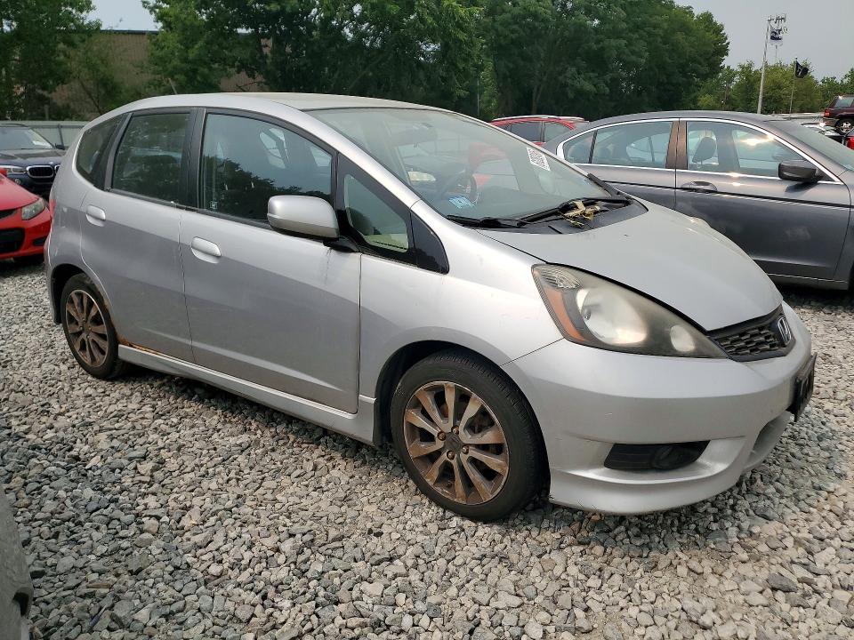 61282496 :رقم المزاد ، JHMGE8G55CS008599 vin ، 2012 Honda Fit مزاد بيع