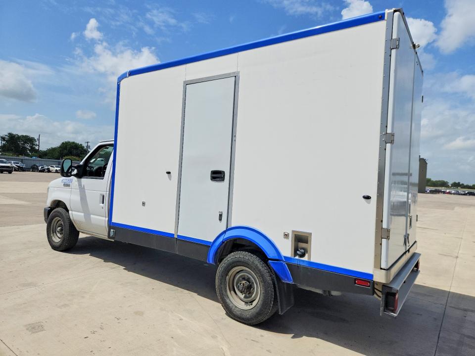 60671396 :رقم المزاد ، 1FDWE3FK3PDD00801 vin ، 2023 Ford E350 مزاد بيع