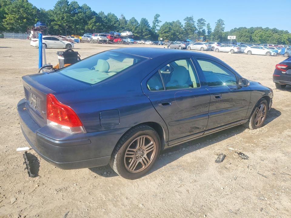 2007 Volvo S60 მანქანა იყიდება აუქციონზე, vin: YV1RS592272613782, აუქციონის ნომერი: 63302086