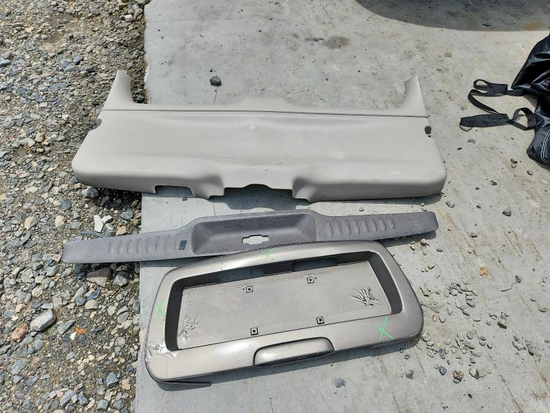 61018006 :رقم المزاد ، 1GKDS13S752119629 vin ، 2005 Gmc Envoy مزاد بيع