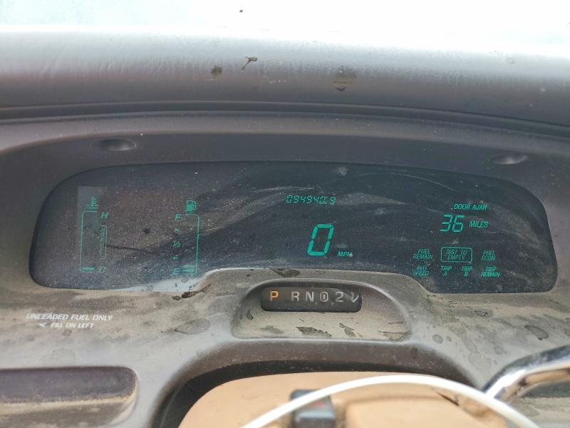 60843016 :رقم المزاد ، 1LNLM81WXTY618690 vin ، 1996 Lincoln Town Car مزاد بيع