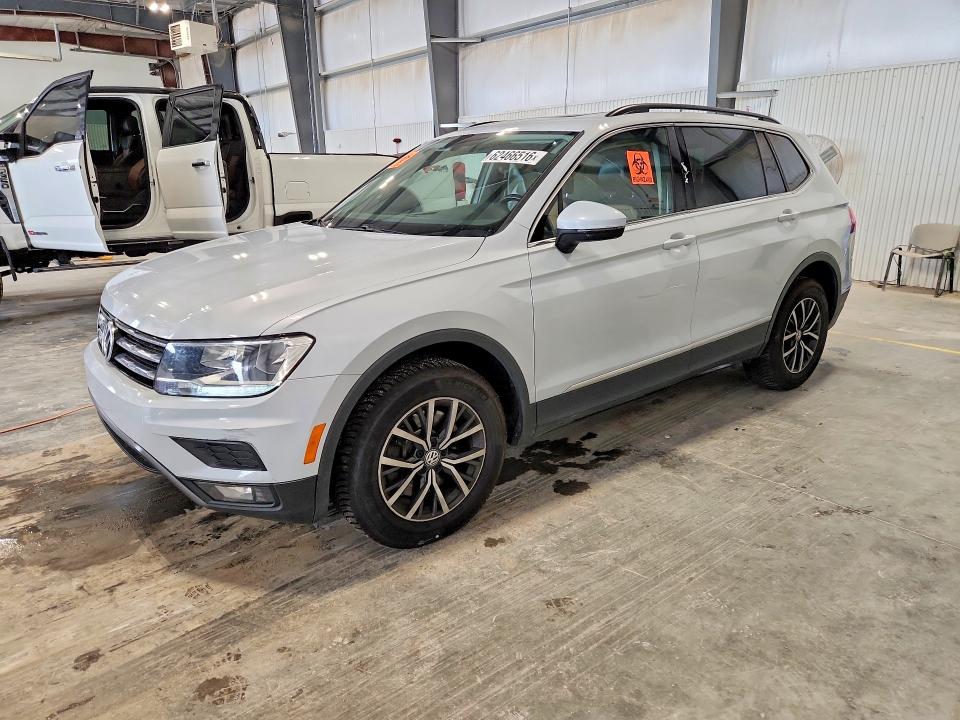 Продаж на аукціоні авто 2018 Volkswagen Tiguan, vin: 3VV2B7AX9JM006340, номер лоту: 62466516
