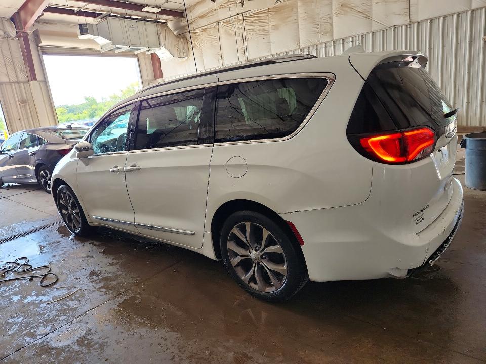 2018 Chrysler Pacifica მანქანა იყიდება აუქციონზე, vin: 2C4RC1GG6JR121002, აუქციონის ნომერი: 59381786