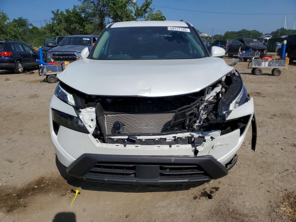 59777126 :رقم المزاد ، 5N1BT3BB4TC670813 vin ، 2026 Nissan Rogue مزاد بيع