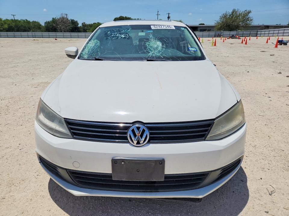 62427546 :رقم المزاد ، 3VWDX7AJ5BM305374 vin ، 2011 Volkswagen Jetta مزاد بيع
