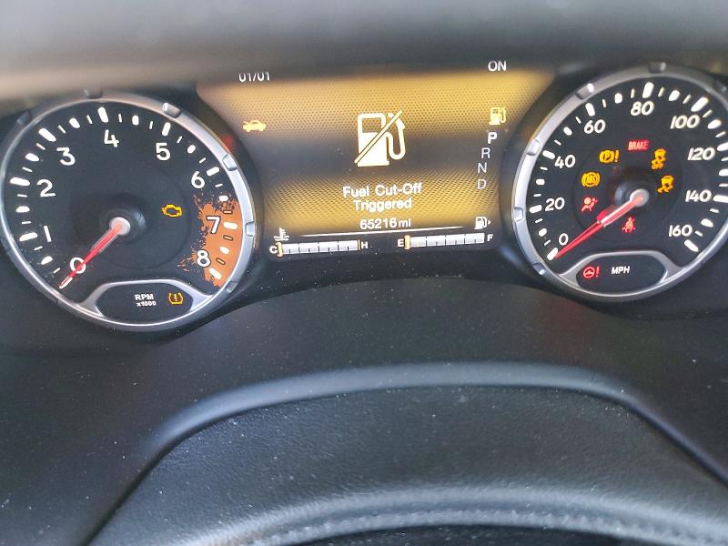 61244456 :رقم المزاد ، ZACCJBDT0FPB70707 vin ، 2015 Jeep Renegade مزاد بيع