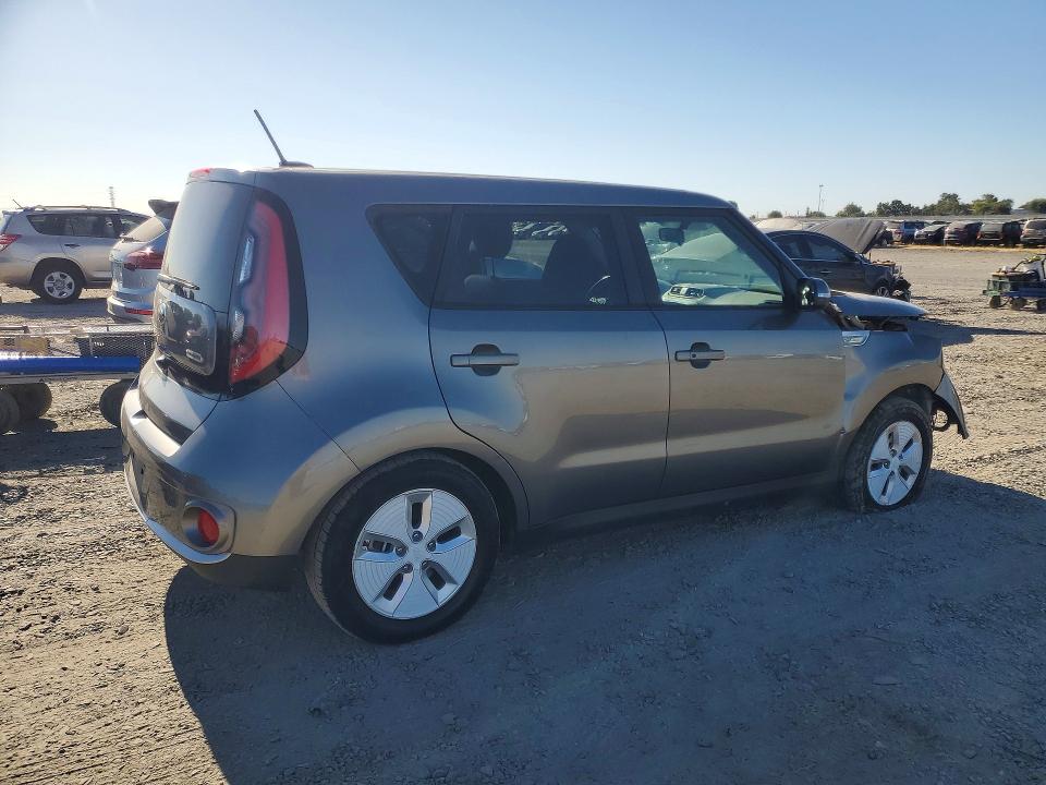 Продажа на аукционе авто 2016 Kia Soul Ev, vin: KNDJP3AE1G7013837, номер лота: 61153456