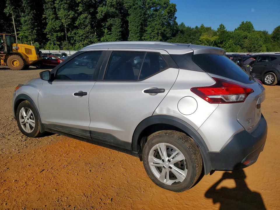 Продажа на аукционе авто 2018 Nissan Kicks, vin: 3N1CP5CU4JL531102, номер лота: 63130216