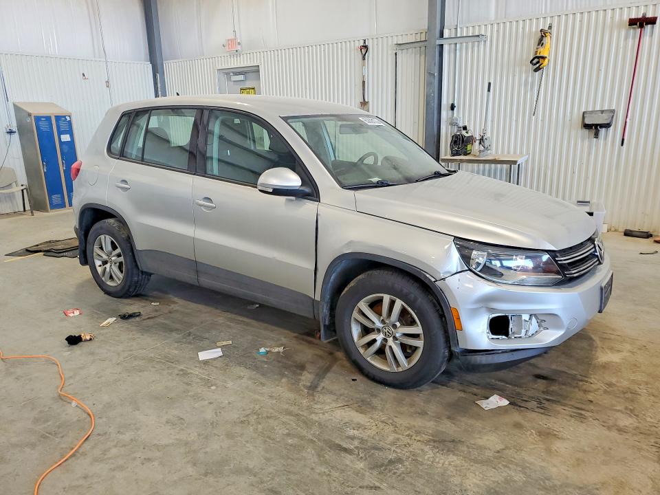 2012 Volkswagen Tiguan მანქანა იყიდება აუქციონზე, vin: WVGBV7AXXCW542699, აუქციონის ნომერი: 60829176
