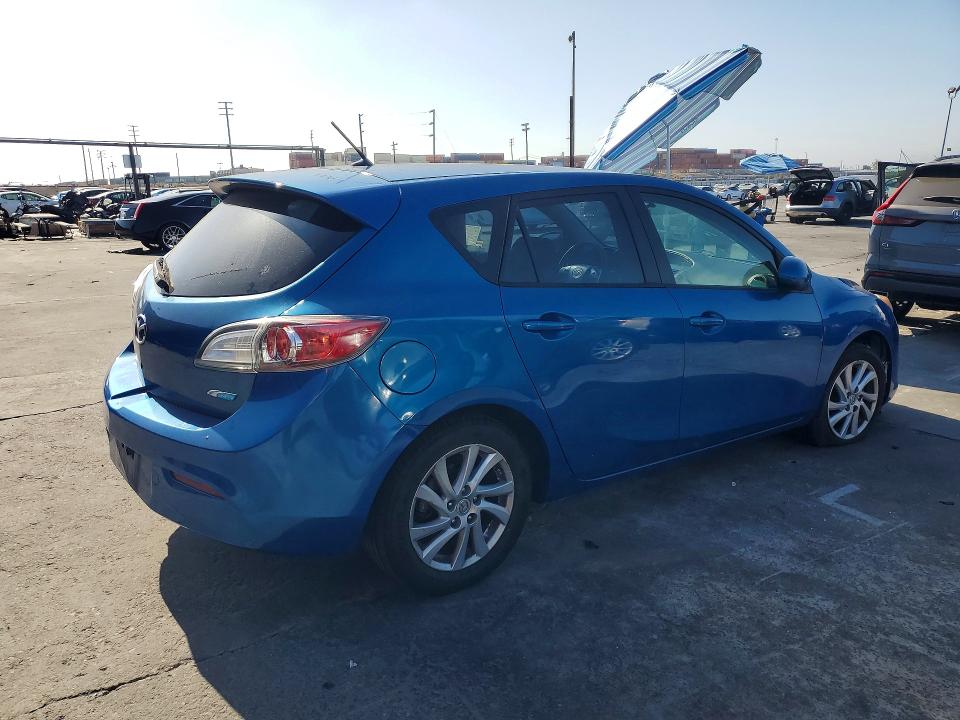Продажа на аукционе авто 2012 Mazda 3, vin: JM1BL1L86C1619563, номер лота: 61218966