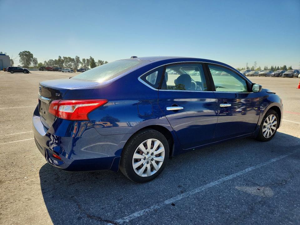 Продажа на аукционе авто 2017 Nissan Sentra, vin: 3N1AB7AP6HY288551, номер лота: 85983445