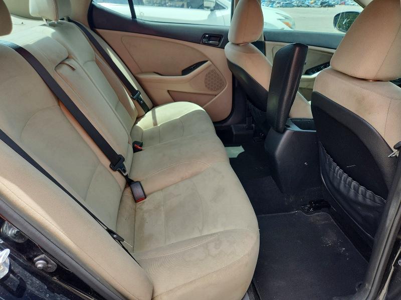 60886106 :رقم المزاد ، 5XXGM4A72FG419688 vin ، 2015 Kia Optima مزاد بيع