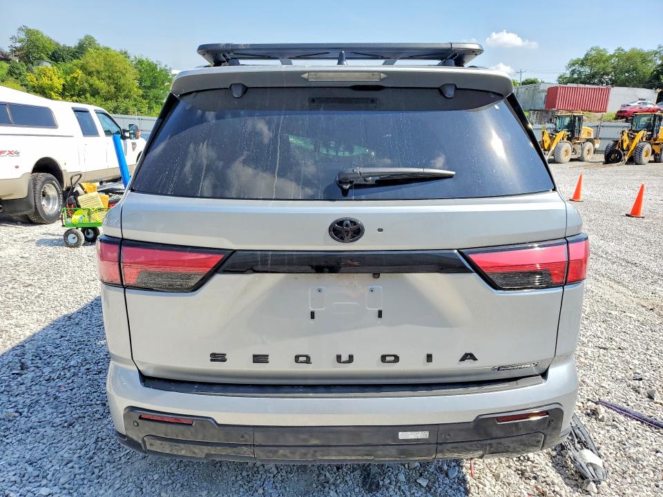 Продаж на аукціоні авто 2026 Toyota Sequoia, vin: 7SVAAABA4TX095256, номер лоту: 61185626