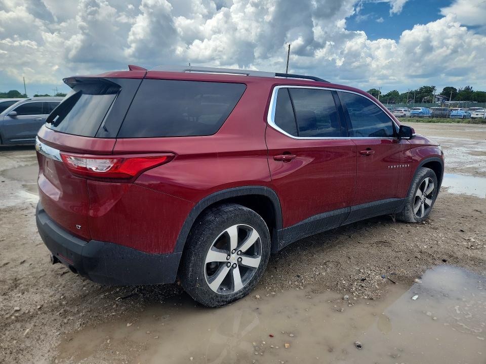 Продажа на аукционе авто 2018 Chevrolet Traverse, vin: 1GNEVHKW3JJ270432, номер лота: 62718866