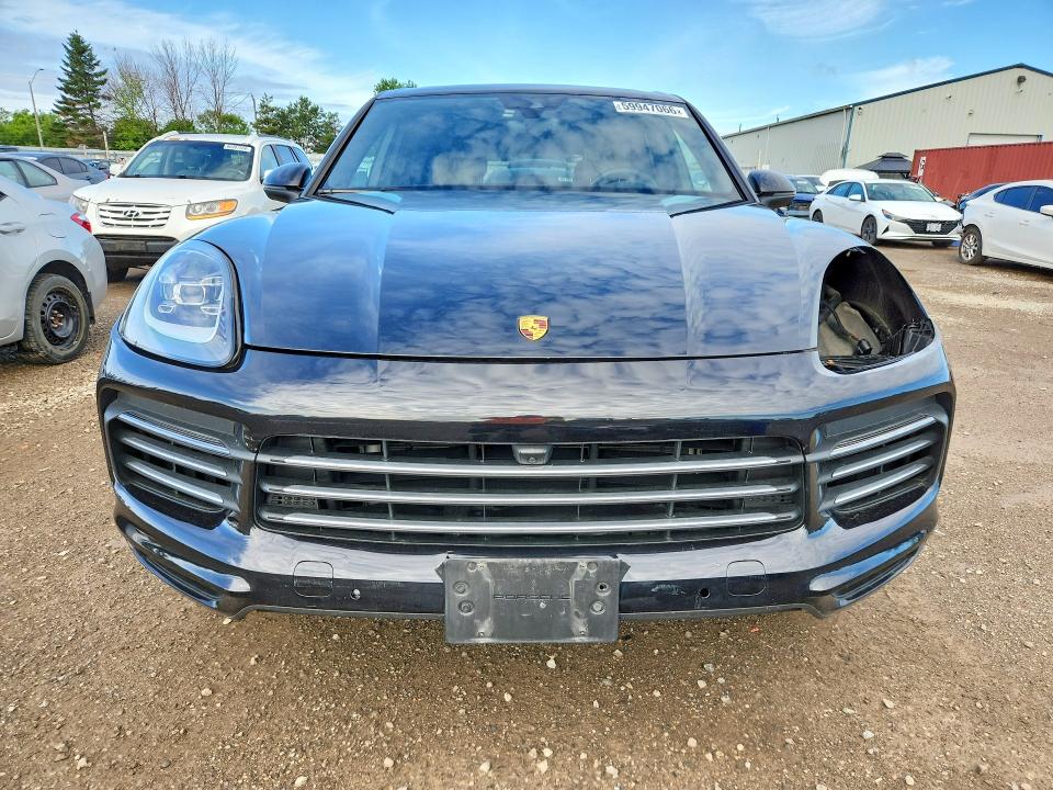 59947066 :رقم المزاد ، WP1AA2AY4NDA05055 vin ، 2022 Porsche Cayenne مزاد بيع
