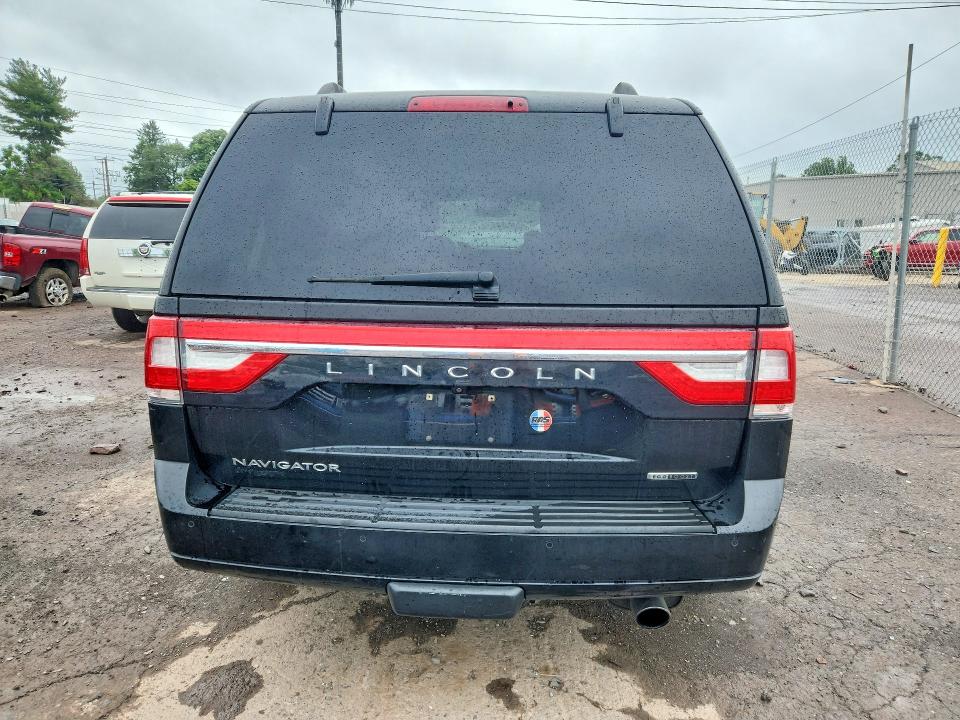 Продажа на аукционе авто 2016 Lincoln Navigator, vin: 5LMJJ2JT8GEL12322, номер лота: 59647136