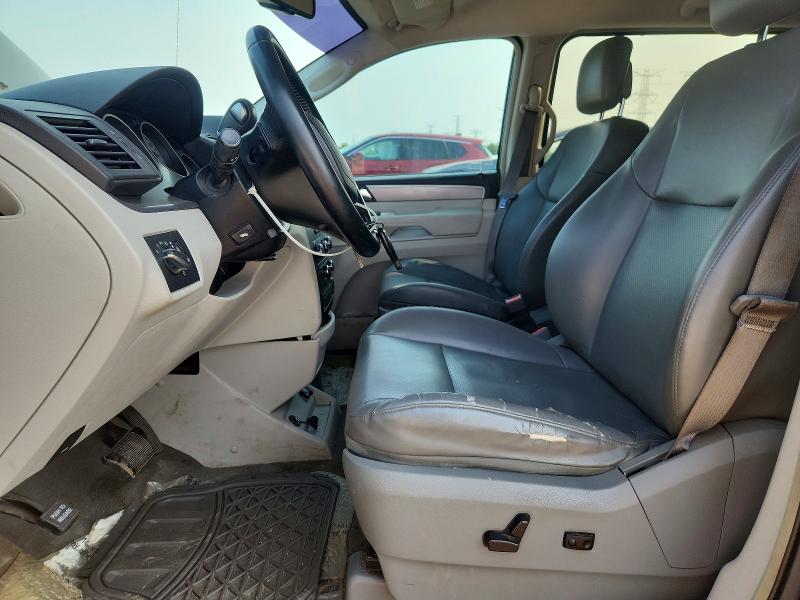 2011 Volkswagen Routan მანქანა იყიდება აუქციონზე, vin: 2V4RW3DG9BR670806, აუქციონის ნომერი: 61477926