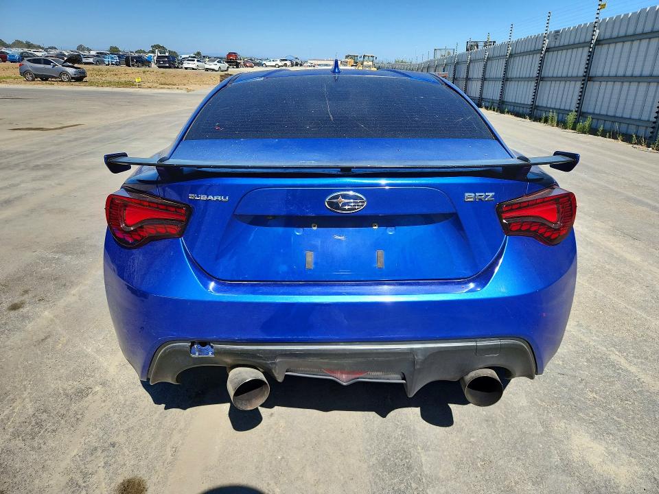 61624446 :رقم المزاد ، JF1ZCAB10H9600556 vin ، 2017 Subaru Brz مزاد بيع