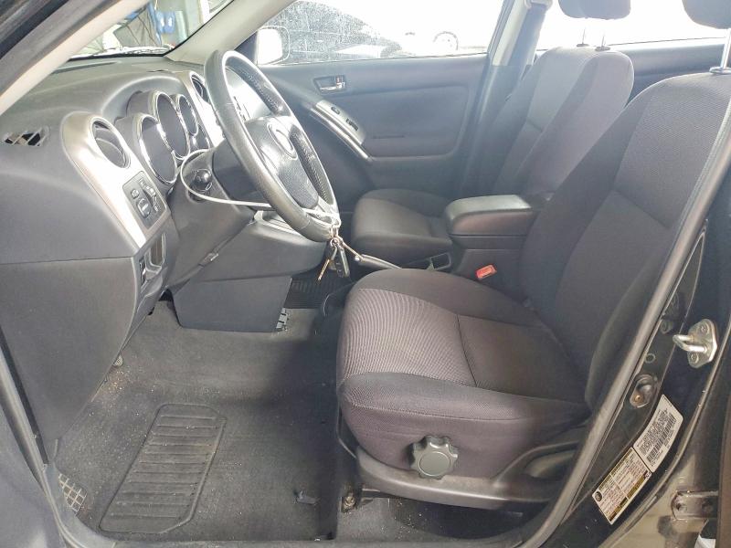 60331356 :رقم المزاد ، 2T1KR32E44C235988 vin ، 2004 Toyota Matrix مزاد بيع
