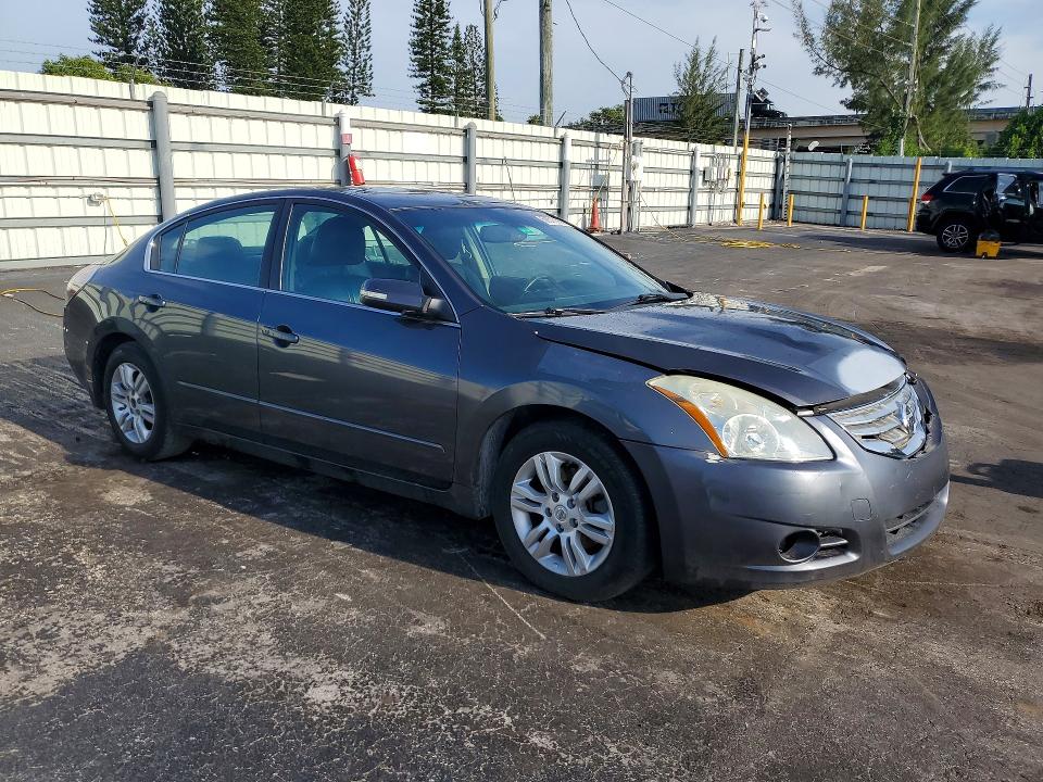 2011 Nissan Altima მანქანა იყიდება აუქციონზე, vin: 1N4AL2AP7BN440411, აუქციონის ნომერი: 62513236