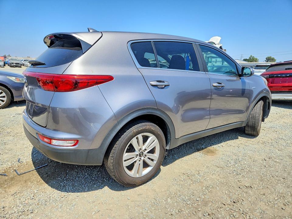 Auction sale of the 2018 Kia Sportage, vin: KNDPMCAC7J7340476, lot number: 59740326