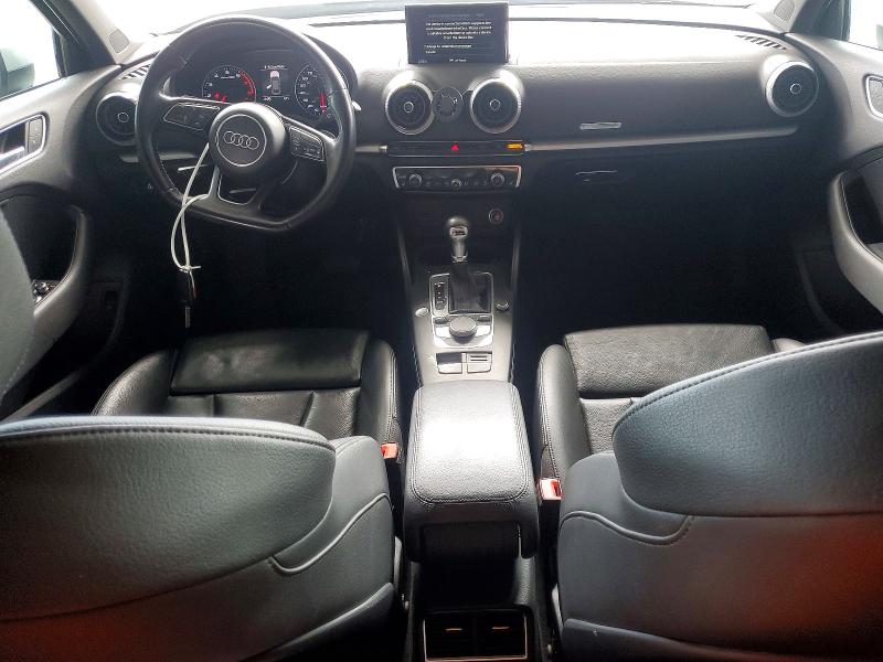 2017 Audi A3 მანქანა იყიდება აუქციონზე, vin: WAUB8GFF8H1043686, აუქციონის ნომერი: 59682936