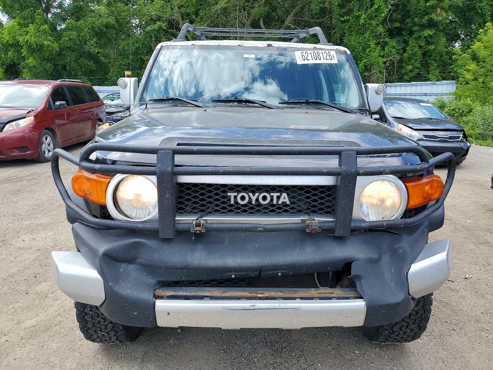 62108126 :رقم المزاد ، JTEBU11F570091732 vin ، 2007 Toyota Fj Cruiser مزاد بيع