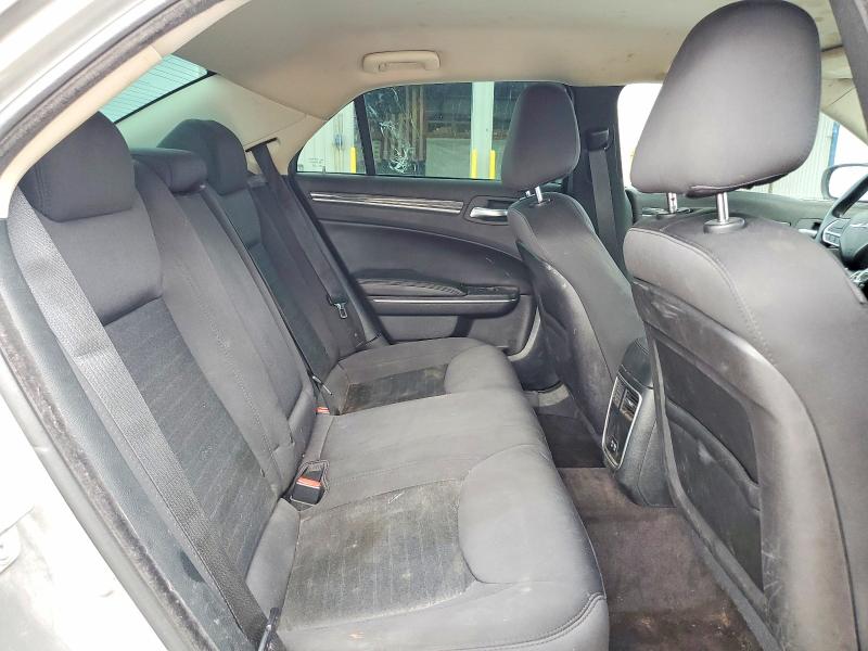 61678246 :رقم المزاد ، 2C3CCAAG5JH264547 vin ، 2018 Chrysler 300 مزاد بيع