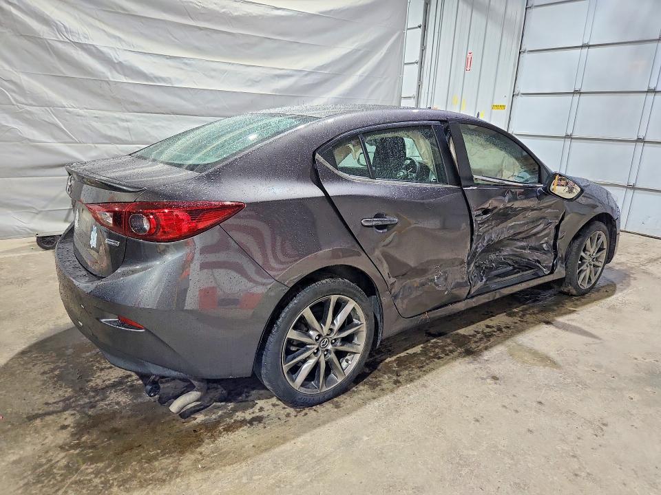 Aukcja sprzedaży 2018 Mazda 3, vin: 3MZBN1V33JM239024, numer aukcji: 61993536