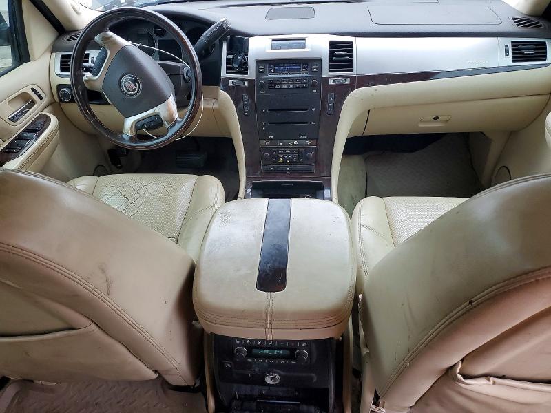 57551296 :رقم المزاد ، 1GYFK668X7R288937 vin ، 2007 Cadillac Escalade مزاد بيع