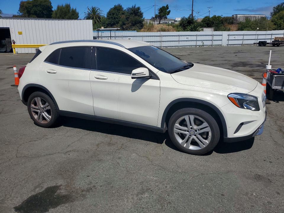 2015 Mercedes-benz Gla მანქანა იყიდება აუქციონზე, vin: WDCTG4GB1FJ163602, აუქციონის ნომერი: 62340876
