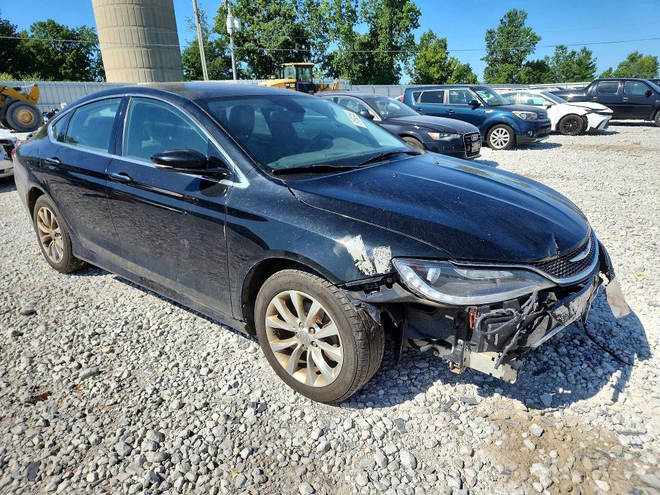 61992466 :رقم المزاد ، 1C3CCCCB7FN561654 vin ، 2015 Chrysler 200 مزاد بيع