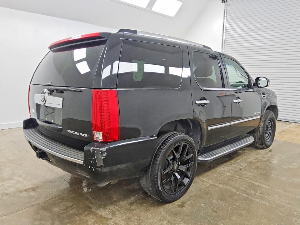 Продажа на аукционе авто 2011 Cadillac Escalade, vin: 1GYS4BEF0BR115714, номер лота: 54471356