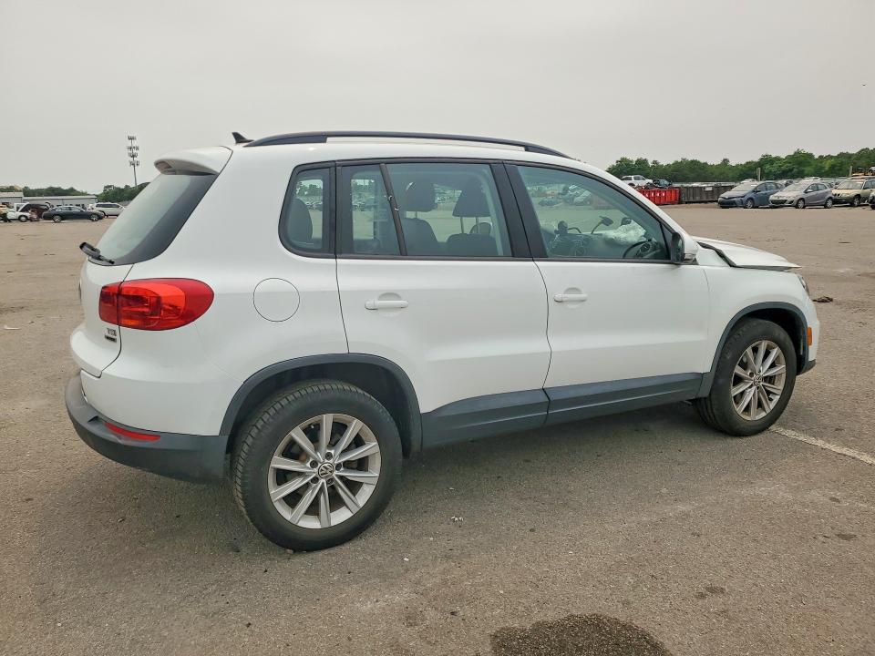 61088646 :رقم المزاد ، WVGBV7AX5HK043727 vin ، 2017 Volkswagen Tiguan مزاد بيع