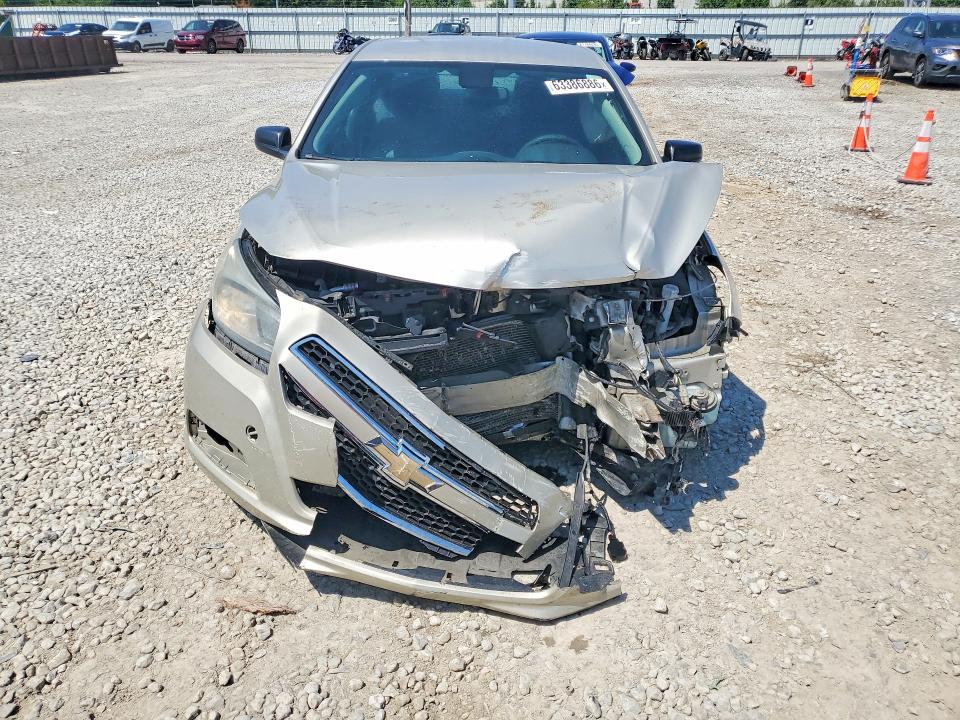 Продажа на аукционе авто 2015 Chevrolet Malibu, vin: 1G11B5SL4FF104749, номер лота: 63386886